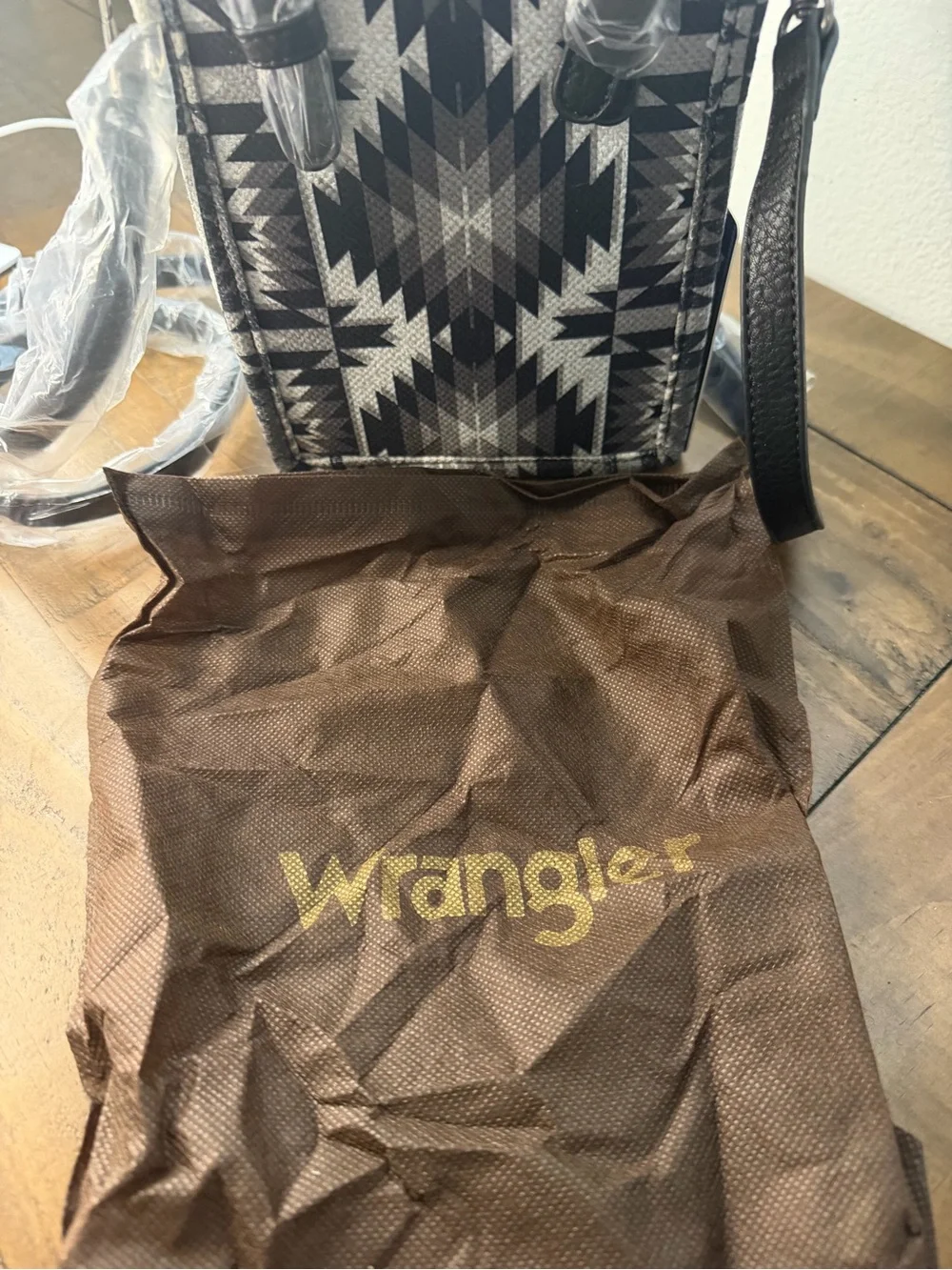 Wrangler black & white Aztec western print small crossbody tote bag purse new